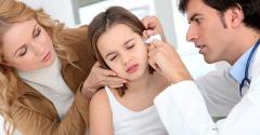 兒童以棉花棒清潔耳道具有一定風險