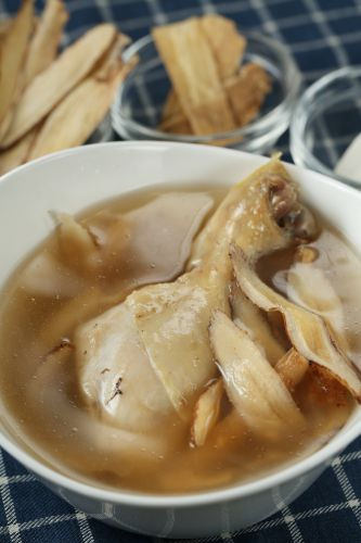 參耆淮山雞湯幫助調理多囊性卵巢症候群