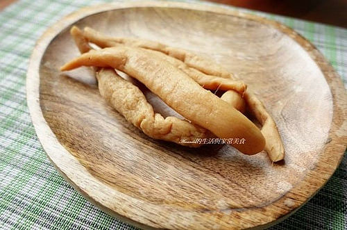 不加一滴調味料！達人教你做止咳抗感冒蘿蔔蒜頭雞湯