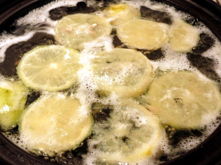 瘦身排毒檸檬茶飲