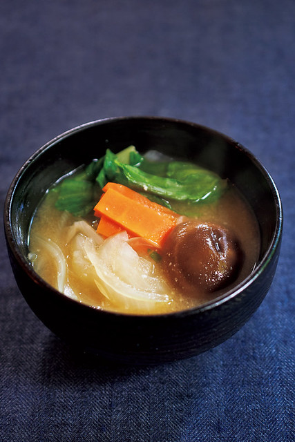 低熱量但份量十足，能夠滿足口腹之欲的味噌湯是減肥時的好朋友。