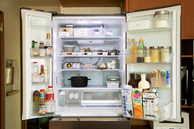 讓冰箱瞬間乾淨溜溜的守則：冷藏室收納