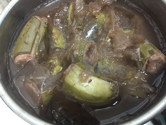 綠皮香蕉燉雞腳