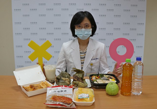 端午節吃粽子配珍奶，導致肥胖的殺手級美食。茂盛醫院提醒，BMI超過30染疫重症風險多30%