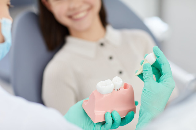 牙科醫師的評估和治療