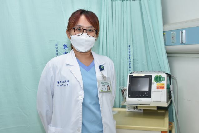 倪渟淵醫師表示，過敏患者經緊急治療後，仍需要留院觀察避免症狀復發或變嚴重。