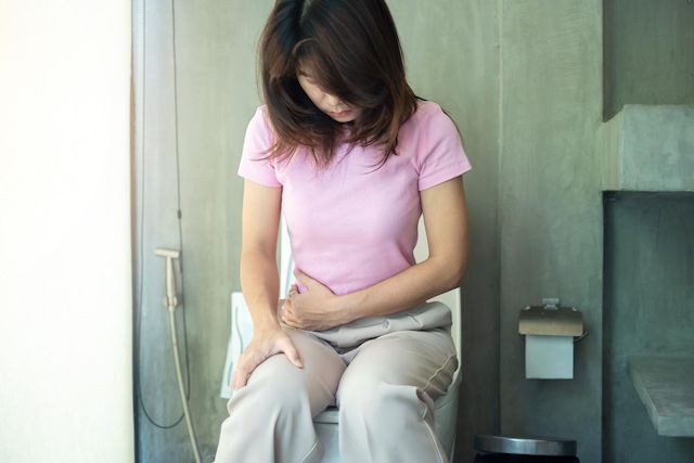 月經黏膩不適、孕婦及高齡婦女易便祕痔瘡，女性如廁煩惱多