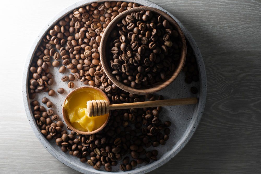 順勢療法可將咖啡豆和蜂蜜稀釋震盪