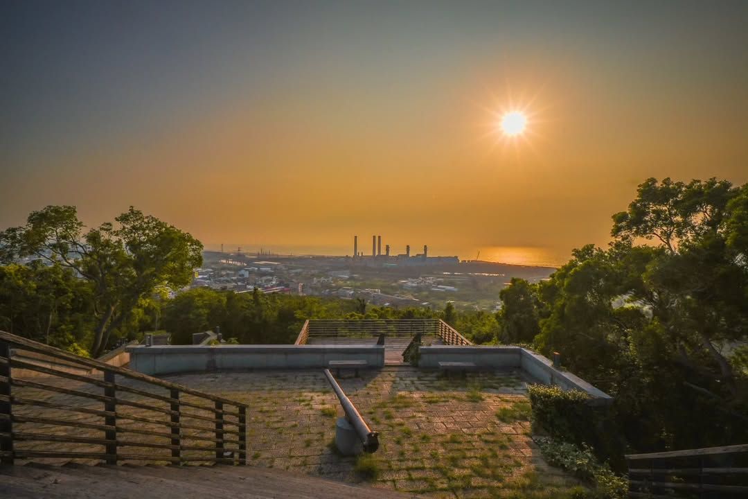 白沙屯拱天宮附近景點虎頭山觀景台