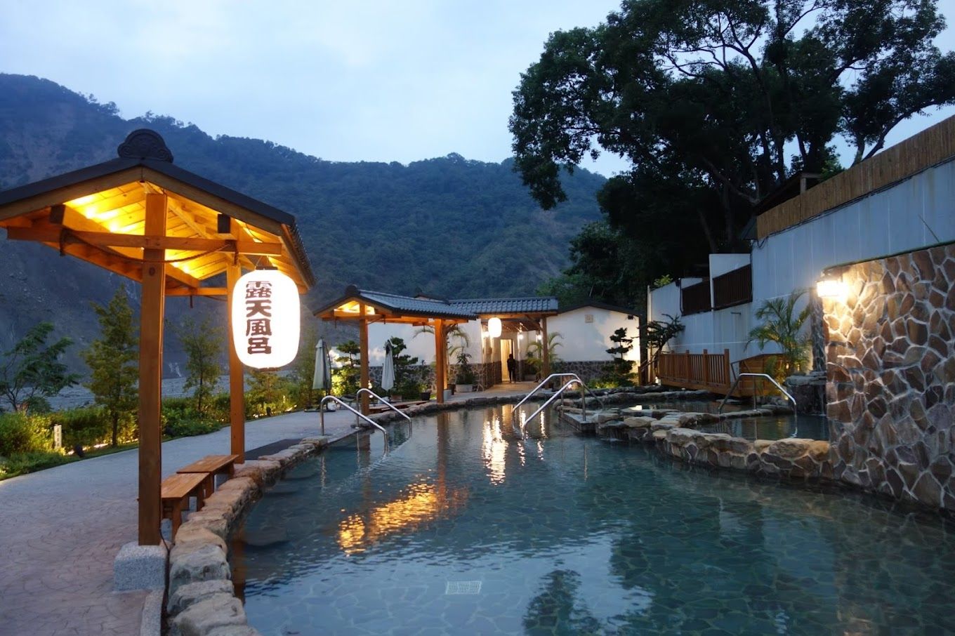 溫泉推薦8｜高雄 寶來山澤居Villa溫泉小木屋